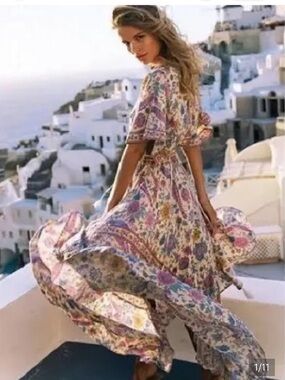 Spell & The Gypsy Lovebird Half Moon Chamomile Floral Gown Maxi Dress sz med